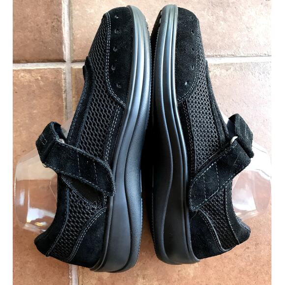OrthoFeet Chatanooga Black Suede and Mesh Mary Jane Sneakers Extra Wide size 8.5 - Picture 4 of 13